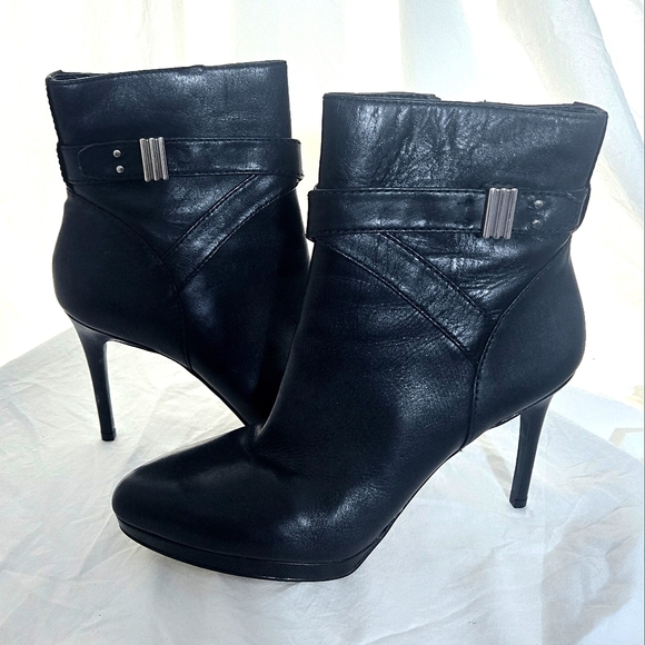 Enzo Angiolini Leather Booties NWOB ❤️ - Picture 1 of 15